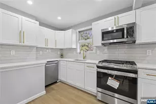 18 South Rd, Wayne, NJ 07470 - Photo 8