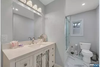 162 Norwood Avenue, North Plainfield, NJ 07060 - Photo 20