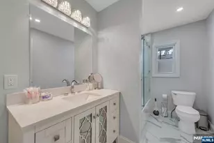 162 Norwood Ave, North Plainfield, NJ 07060 - Photo 20