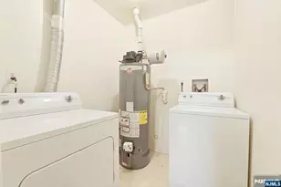 120 Carnegie Pl, Union Township, NJ 07088 - Photo 8