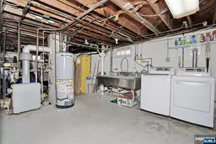 26 Wareham Rd, Dumont, NJ 07628 - Photo 32