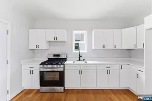 21 Overpeck Ave, Ridgefield Park, NJ 07660 - Photo 10