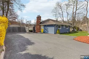 5453 Berkshire Valley Rd, Jefferson Township, NJ 07438 - Photo 2