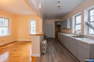 153 Augusta St, Irvington, NJ 07111 - Photo 12