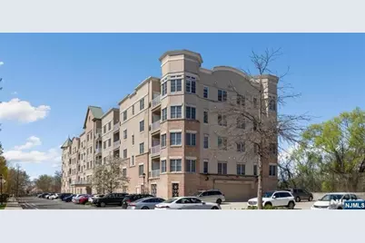 3109 Windsor Park Court 109-C #109-C, Englewood, NJ 07631 - Photo 2