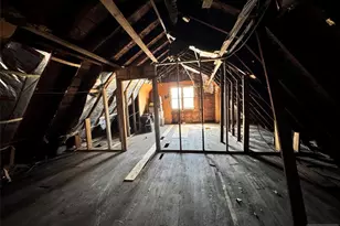 219 Lawrence Pl, Paterson, NJ 07501 - Photo 10