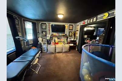 219 Lawrence Place, Paterson, NJ 07501 - Photo 26