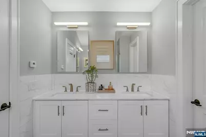 387 Lincoln Avenue B #B, Cliffside Park, NJ 07010 - Photo 24