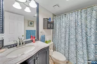 49 Quartz Ln, Paterson, NJ 07501 - Photo 14