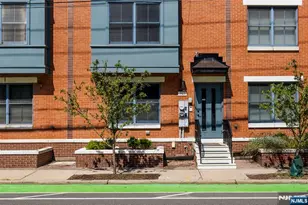 306 Grand Street 1, Jersey City, NJ 07302 - Photo 20