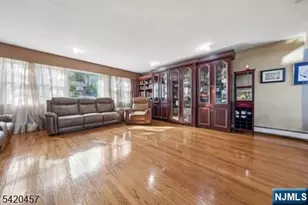 20 Cleveland Terrace, West Orange Township, NJ 07052 - Photo 18