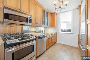 1530 Palisade Ave 23G, Fort Lee, NJ 07024 - Photo 20