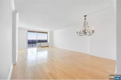 1530 Palisade Avenue 23G #23G, Fort Lee, NJ 07024 - Photo 10
