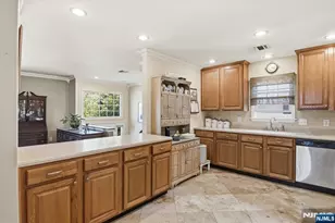 7 Strickland Ave, Little Falls Township, NJ 07424 - Photo 8