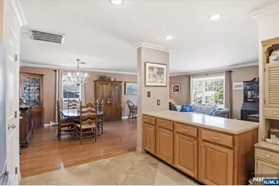 7 Strickland Avenue, Little Falls Township, NJ 07424 - Photo 10