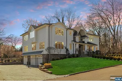 41 Sunset Road, Demarest, NJ 07627 - Photo 2