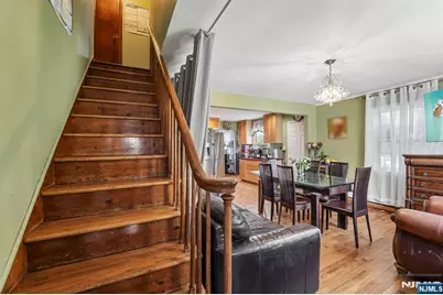 31-18 Norwood Drive, Fair Lawn, NJ 07410 - Photo 6