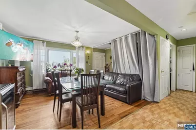 31-18 Norwood Drive, Fair Lawn, NJ 07410 - Photo 12