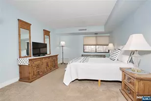 521 Piermont Ave 306A, River Vale Township, NJ 07675 - Photo 18