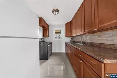 35 7th Avenue, Passaic, NJ 07055 - Photo 10