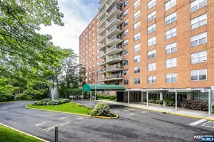 301 Beech Street 9K, Hackensack, NJ 07601 - Photo 2