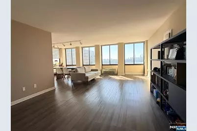 200 Winston Drive 1014 #1014, Cliffside Park, NJ 07010 - Photo 18