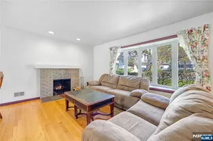 11 Sunset Rd, Demarest, NJ 07627 - Photo 6