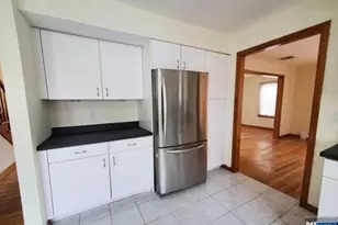 180 Myrtle Ave, Fort Lee, NJ 07024 - Photo 8