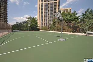 300 Winston Dr 2802, Cliffside Park, NJ 07010 - Photo 24