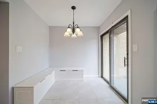 18 Veterans Way, Edgewater, NJ 07020 - Photo 12
