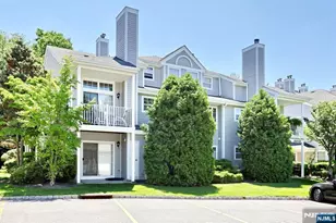 1399 York St, Mahwah, NJ 07430 - Photo 2