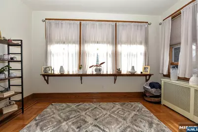 519 Saint Pauls Avenue, Cliffside Park, NJ 07010 - Photo 10