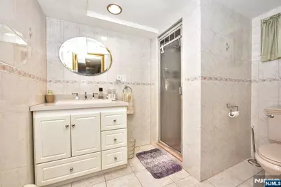 519 Saint Pauls Avenue, Cliffside Park, NJ 07010 - Photo 26