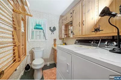 156 Cedar Avenue, Hackensack, NJ 07601 - Photo 10