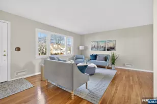 53 Patricia Pl, Clifton, NJ 07012 - Photo 6