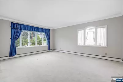 31 Collins Avenue, Closter, NJ 07624 - Photo 4