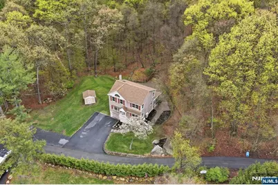 219 Snake Den Road, Wanaque, NJ 07465 - Photo 44