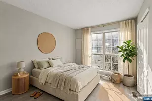 28 Boston Ct, Newark, NJ 07103 - Photo 6
