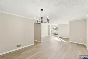 28 Boston Ct, Newark, NJ 07103 - Photo 12