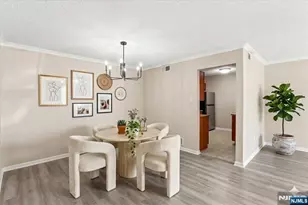 28 Boston Ct, Newark, NJ 07103 - Photo 4
