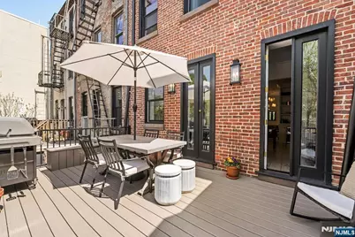 633 Jersey Avenue, Jersey City, NJ 07302 - Photo 28