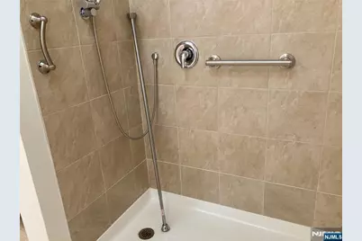 526 Bushes Lane, Elmwood Park, NJ 07407 - Photo 18