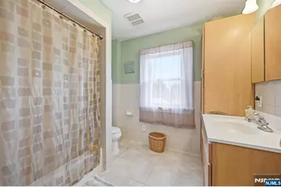 179 Buena Vista Avenue, Hawthorne, NJ 07506 - Photo 24