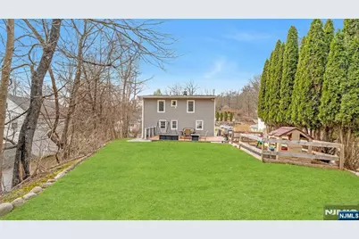 16 Morse Lake Road, Bloomingdale, NJ 07403 - Photo 18
