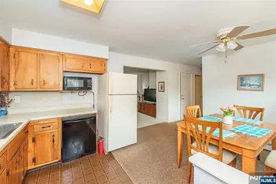 237 Skyline Lake Drive, Ringwood, NJ 07456 - Photo 16