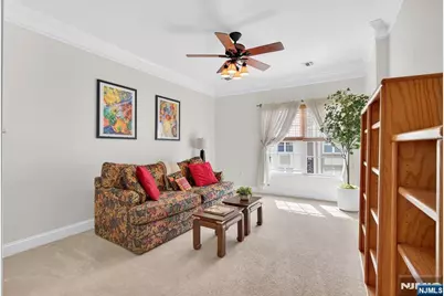 9210 Ravenscroft Road 627 #627, Clifton, NJ 07013 - Photo 16
