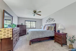 1712 Faulkner Ct, Mahwah, NJ 07430 - Photo 10