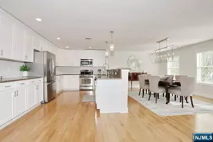 802 Whitney Ln, Allendale, NJ 07401 - Photo 8