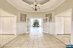802 Whitney Ln, Allendale, NJ 07401 - Photo 32