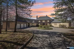 29 Hilltop Rd, Kinnelon, NJ 07405 - Photo 10